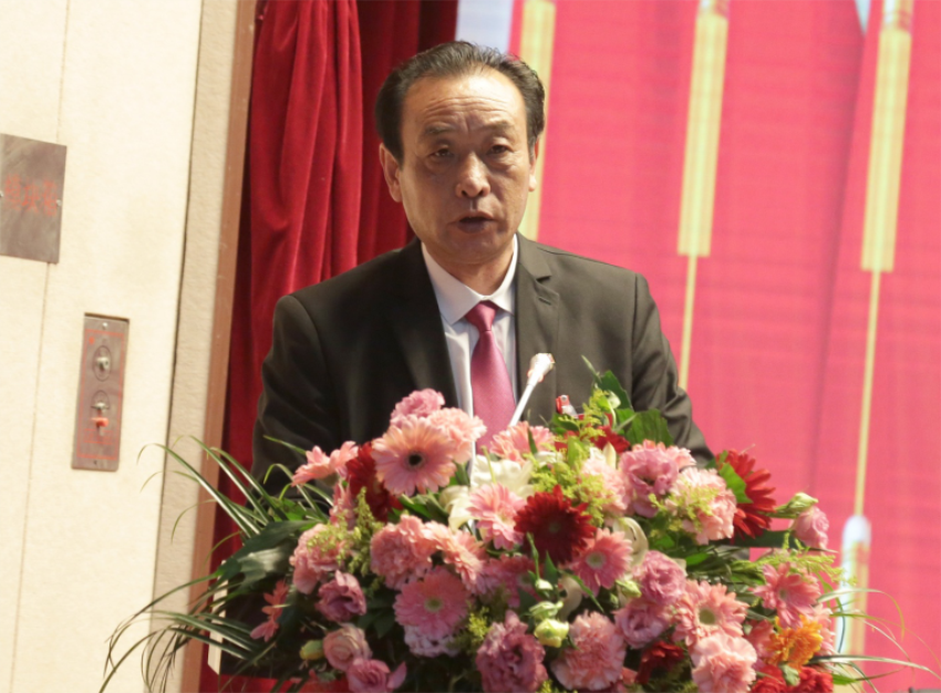 华球线上平台,华球（中国）第一届党委班子选举大会---宝润实业集团党委常委、纪委副书记郑军同志作纪委工作报告